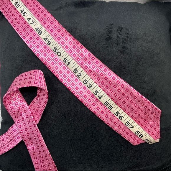 Pink Mario Lorenzi Tie - October Breast Cancer Awareness Month - Picture 6 of 6